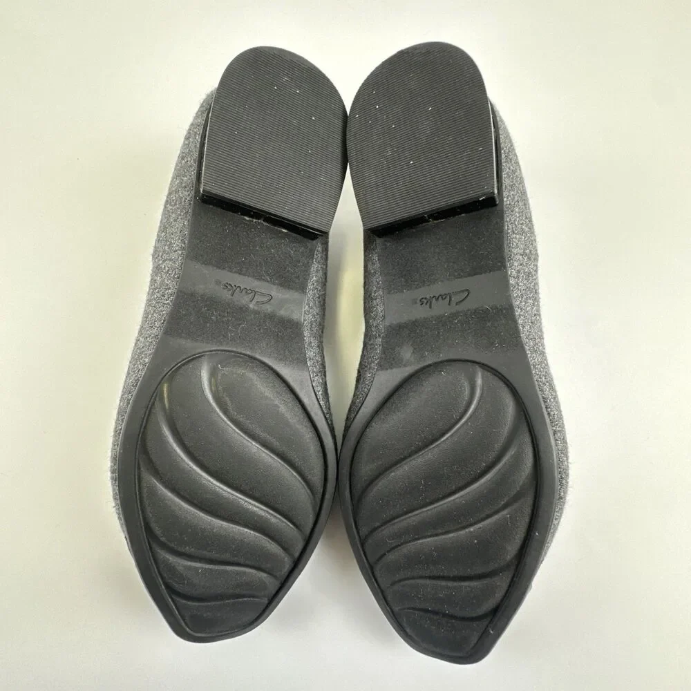 Clarks Artisan Keesha Rosa Pump Gray Fabric Black Patent Leather Toe Women 9.5EW